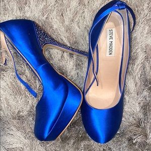 Satin Blue Steve Madden Pumps Sparkle Heel